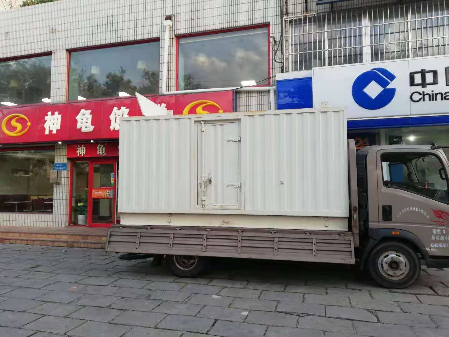久治出租发电机-柴油发电机组错误的启动方式