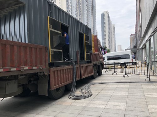 久治柴油发电机空气滤清器在不同季节的更换周期是否有差异？